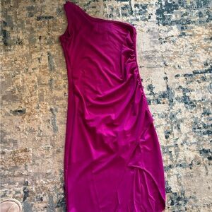 Elegant One-Shoulder Fuchsia Dress